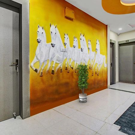 Super Collection O The Wishtler Hotell Bhopal Eksteriør bilde