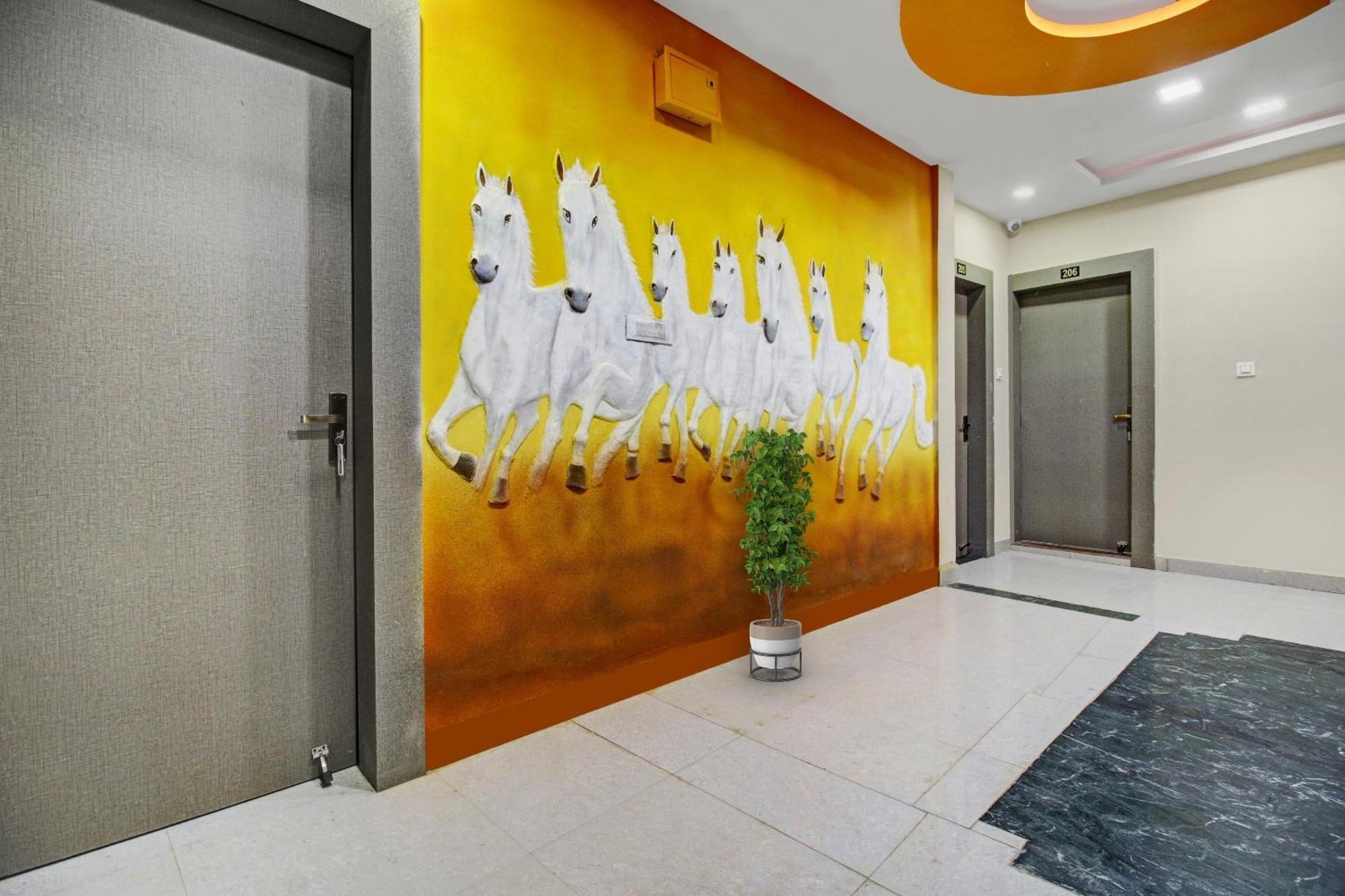 Super Collection O The Wishtler Hotell Bhopal Eksteriør bilde